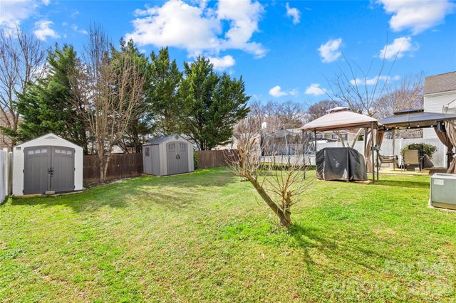 6406 Castlewynd Court, Charlotte, NC 28212