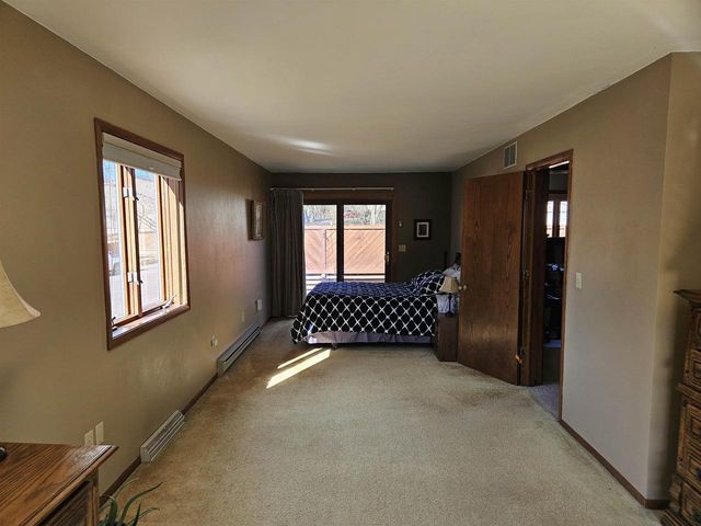 219 James Street, Portage, WI 53901