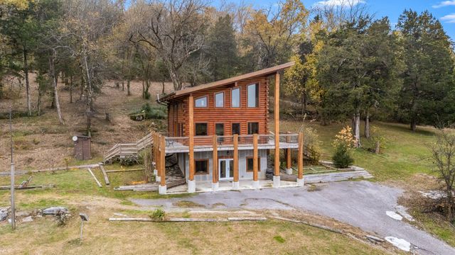 4664 Highway 64, E, Wartrace, TN 37183