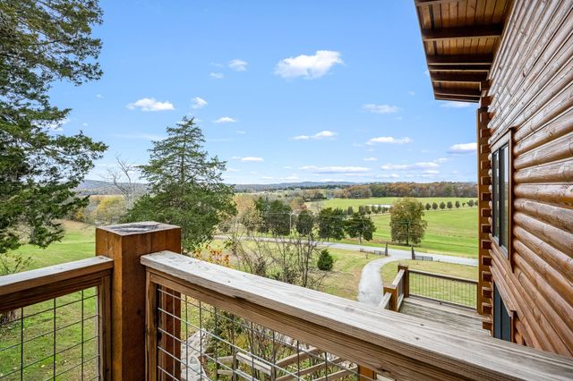 4664 Highway 64, E, Wartrace, TN 37183