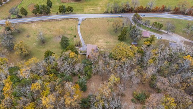 4664 Highway 64, E, Wartrace, TN 37183