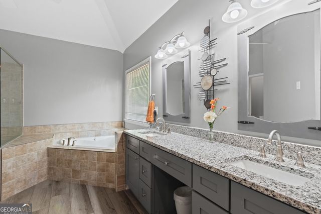 700 Braidwood Ridge, Acworth, GA 30101
