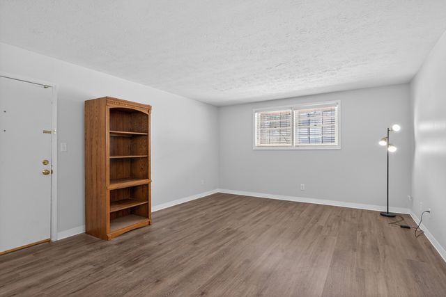 175 Malabu Drive 50, Lexington, KY 40503