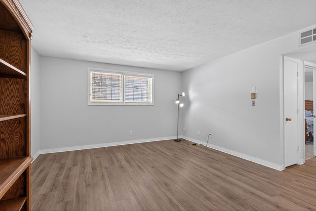 175 Malabu Drive 50, Lexington, KY 40503