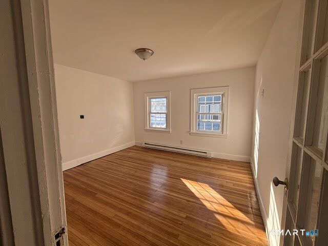 292 Ridgefield Avenue 3, Bridgeport, CT 06610