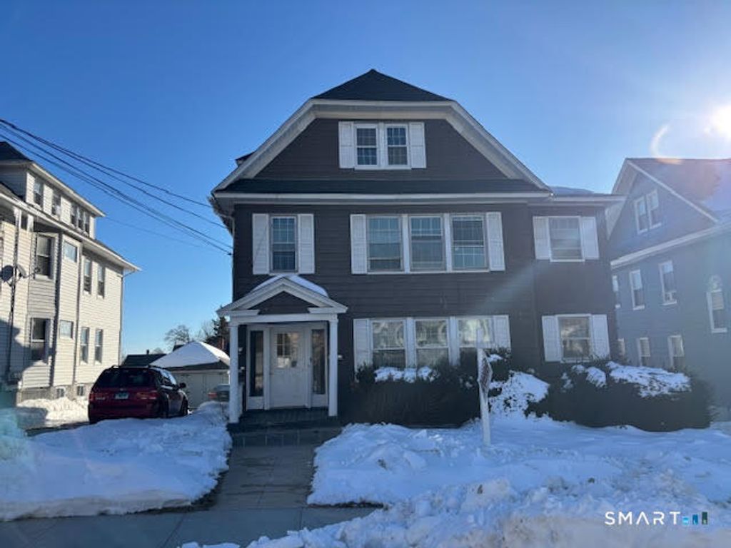 292 Ridgefield Avenue 3, Bridgeport, CT 06610