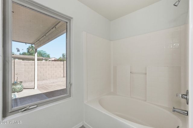 495 W FABENS Lane, Gilbert, AZ 85233