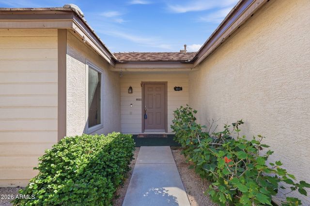 495 W FABENS Lane, Gilbert, AZ 85233