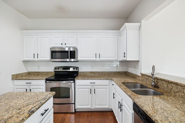 7621 Oakfield Way, Brentwood, TN 37027