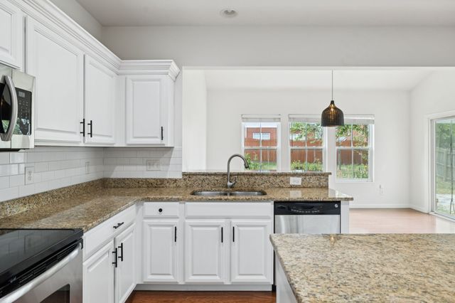 7621 Oakfield Way, Brentwood, TN 37027