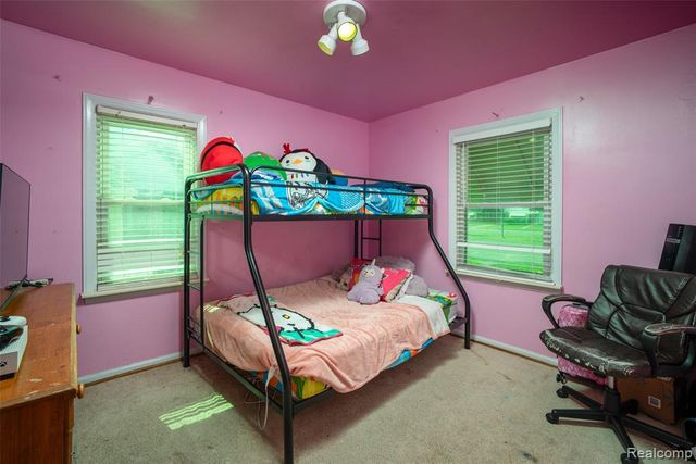 22671 Outer Drive, Dearborn, MI 48124