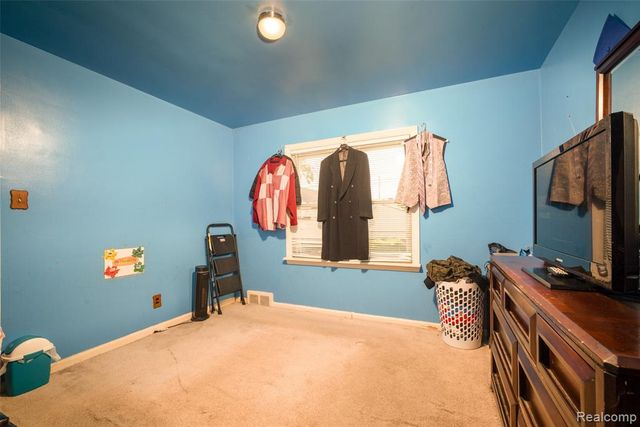 22671 Outer Drive, Dearborn, MI 48124