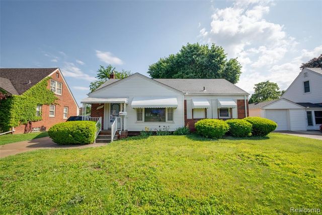22671 Outer Drive, Dearborn, MI 48124