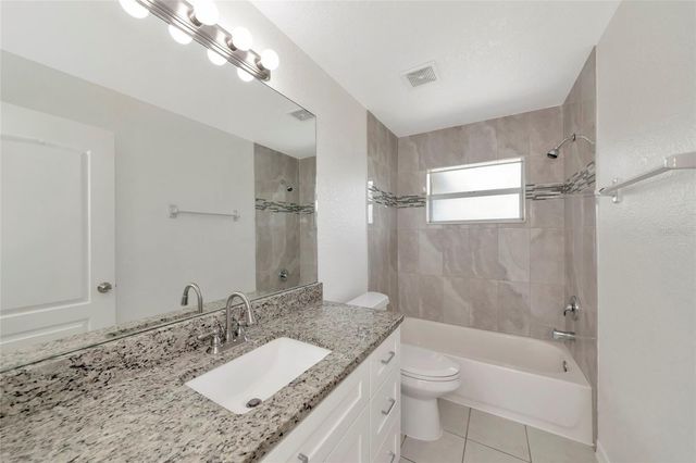 7680 LAMPLIGHTER AVENUE, North Port, FL 34287
