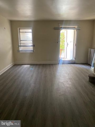 336 W 15TH ST, Chester, PA 19013