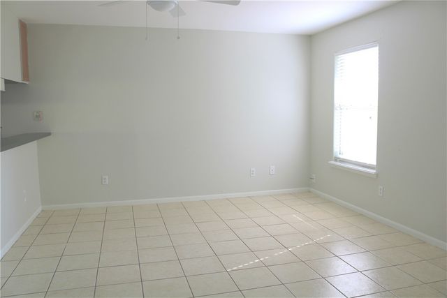 1933 Orange St, Corpus Christi, TX 78418