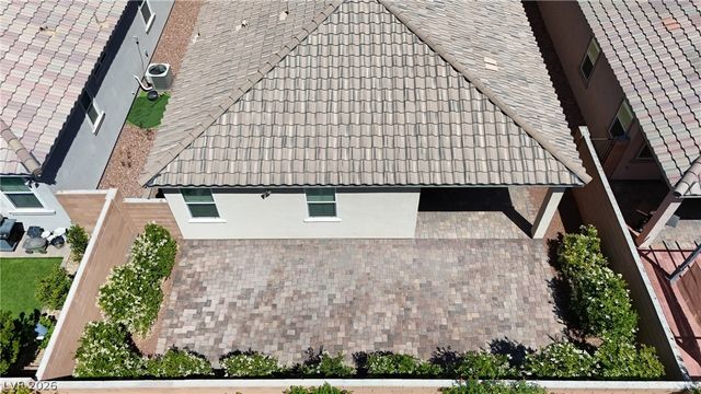 9257 Valley Betica Avenue, Las Vegas, NV 89148
