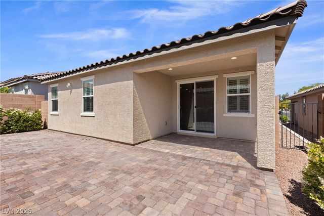 9257 Valley Betica Avenue, Las Vegas, NV 89148