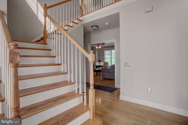 10 BAYBERRY RD, Carlisle, PA 17013