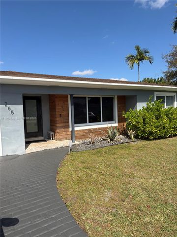 265 NE 151st St, Miami, FL 33162