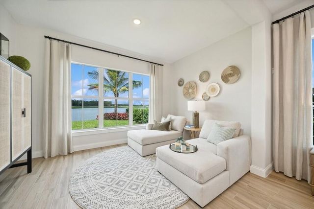 10121 NW Field Flower Trail, Port St. Lucie, FL 34987