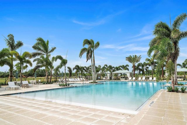 10121 NW Field Flower Trail, Port St. Lucie, FL 34987