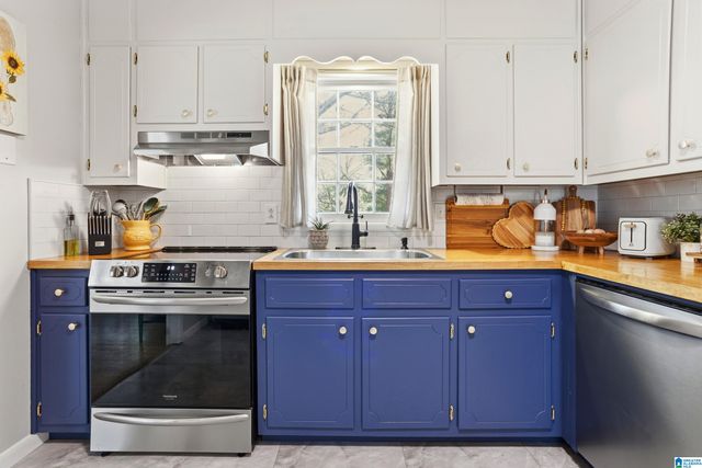 1629 MAGNOLIA STREET, Gardendale, AL 35071