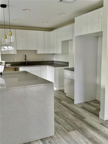 6182 SW 4th Street, Margate, FL 33068