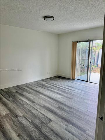 6182 SW 4th Street, Margate, FL 33068
