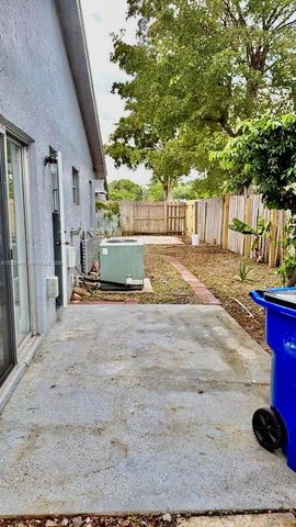 6182 SW 4th Street, Margate, FL 33068