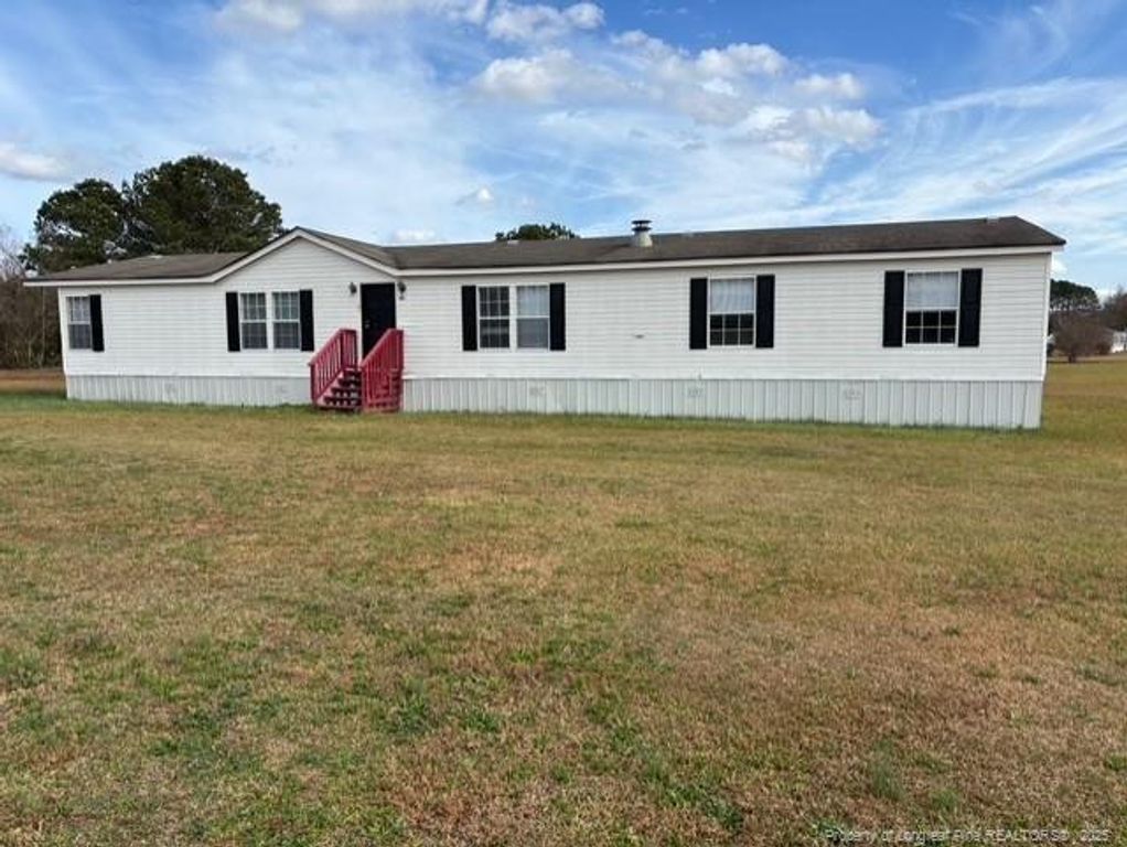 27 Melissa Drive, Pembroke, NC 28372