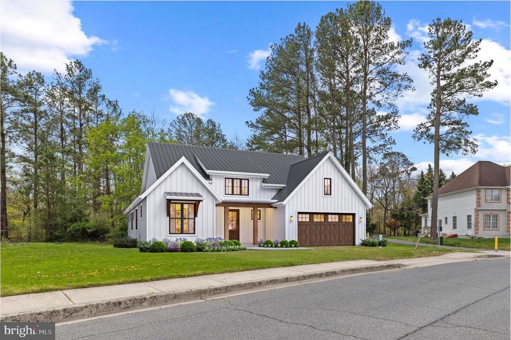 200 W SHORE DR, Milton, DE 19968