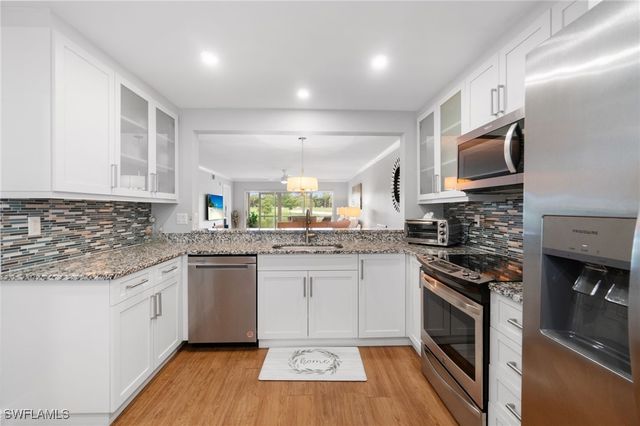 4572 Andover WAY C105, Naples, FL 34112