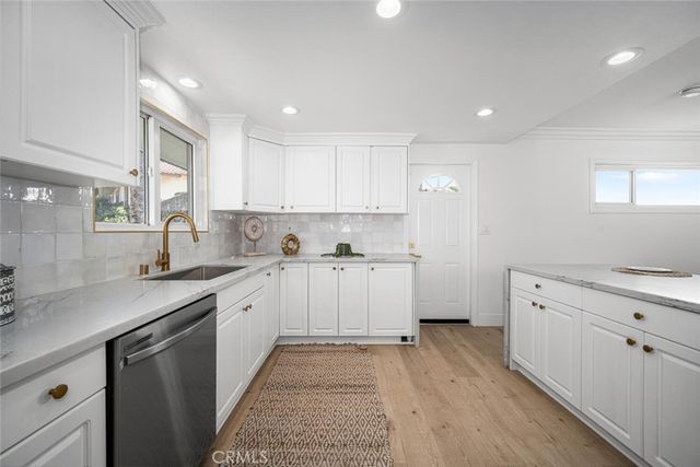 872 2 Huron Drive, Claremont, CA 91711