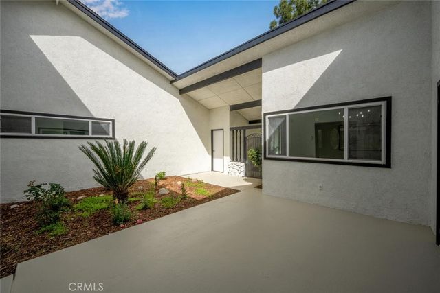 872 2 Huron Drive, Claremont, CA 91711