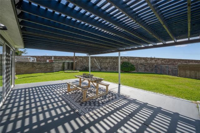 872 2 Huron Drive, Claremont, CA 91711