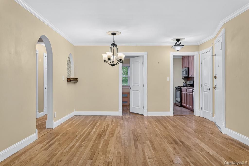 103 Wiltshire Road D8, Scarsdale, NY 10583 — photo 5
