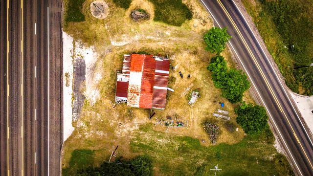 3692 State Highway 19, Huntsville, TX 77320