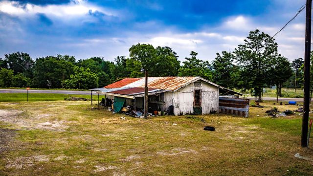 3692 State Highway 19, Huntsville, TX 77320