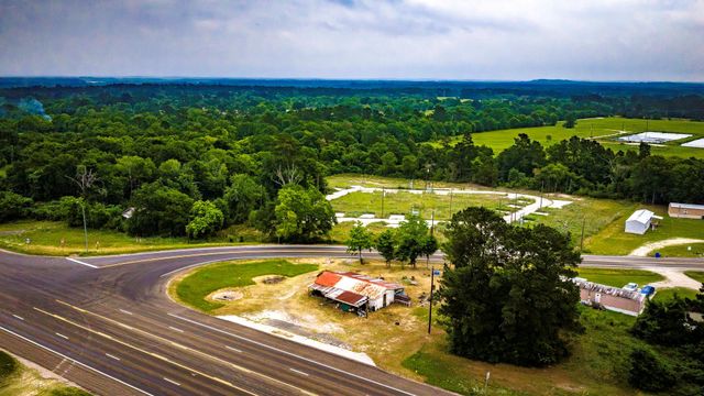 3692 State Highway 19, Huntsville, TX 77320