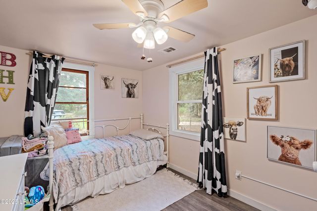 8 Billy Hill Road, Beaufort, SC 29906