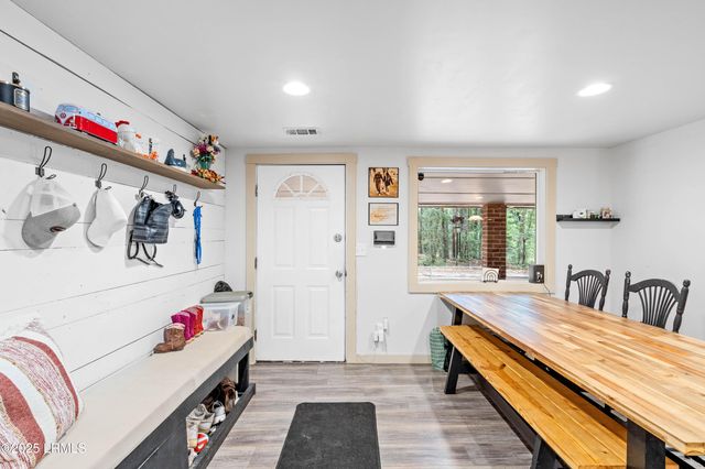 8 Billy Hill Road, Beaufort, SC 29906