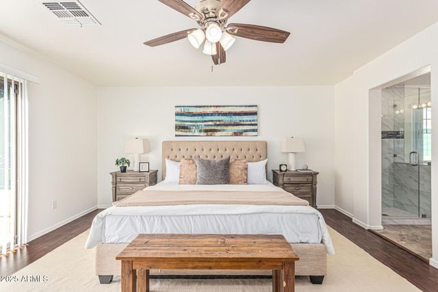 4131 E CULLUMBER Court, Gilbert, AZ 85234