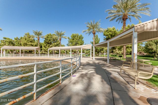 4131 E CULLUMBER Court, Gilbert, AZ 85234