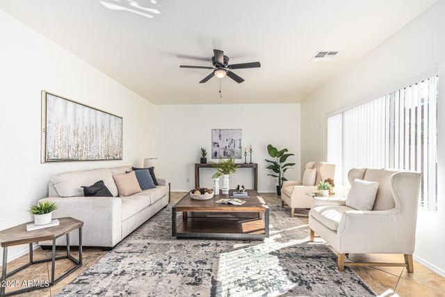 4131 E CULLUMBER Court, Gilbert, AZ 85234