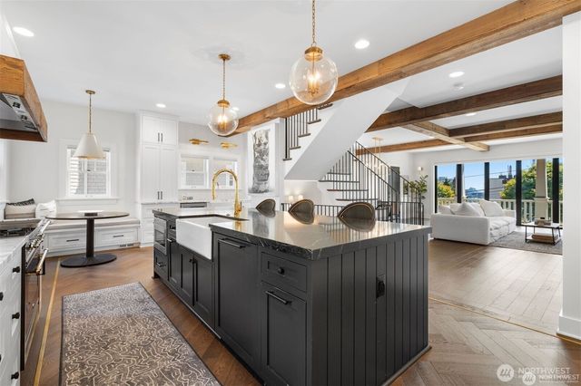 312 Prospect Street, Seattle, WA 98109