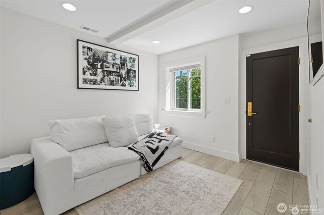 312 Prospect Street, Seattle, WA 98109