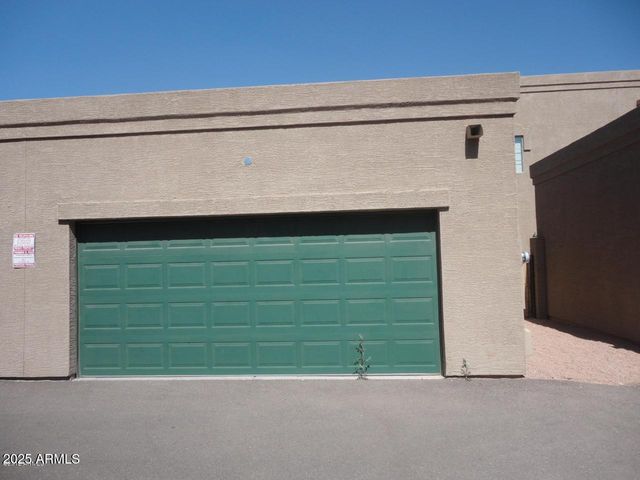 2838 E TRACY Lane 3, Phoenix, AZ 85032