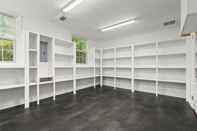 363 Mcqueen Avenue, Mobile, AL 36609