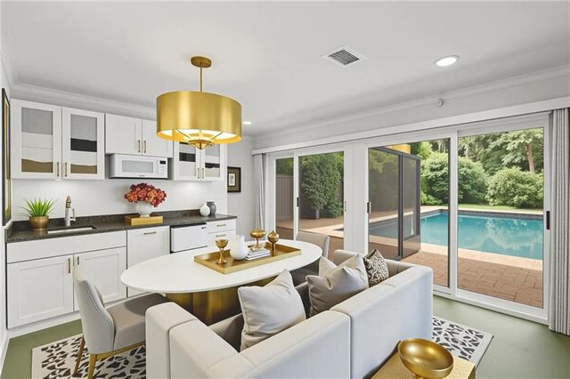 363 Mcqueen Avenue, Mobile, AL 36609